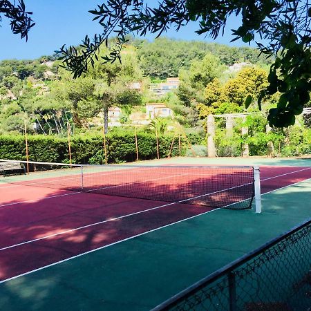 Appartement Studio 4 personnes avec piscine, tennis à Hyères Extérieur photo