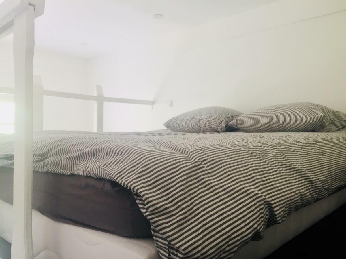 Appartement Studio 4 personnes avec piscine, tennis à Hyères Extérieur photo